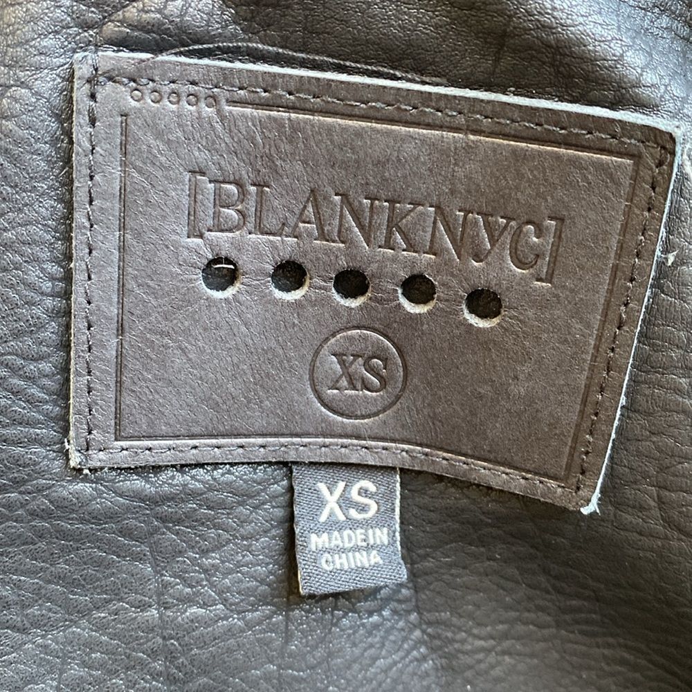 Blank NYC Onyx Black Faux Vegan Leather Biker Motorcycle Jacket w Black Hardware - Picture 6 of 11
